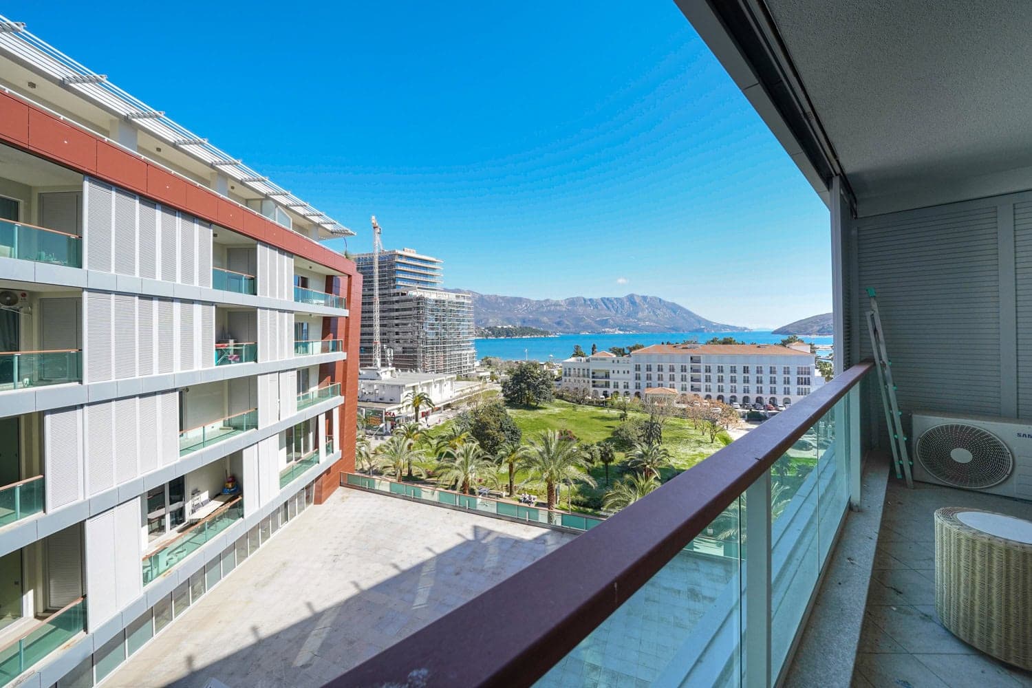Wohnung in Budva Nr. 2276 — Immobilienfoto 2