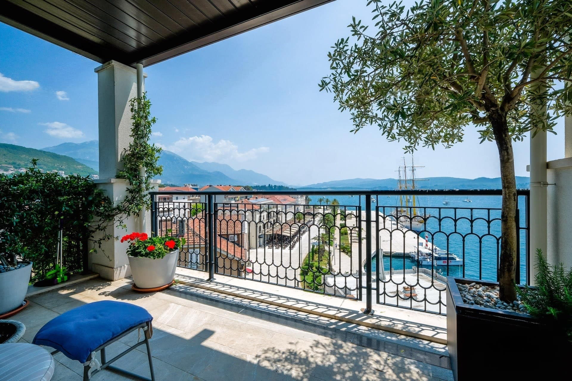 Wohnung in Tivat Nr. 2438 — Immobilienfoto 14