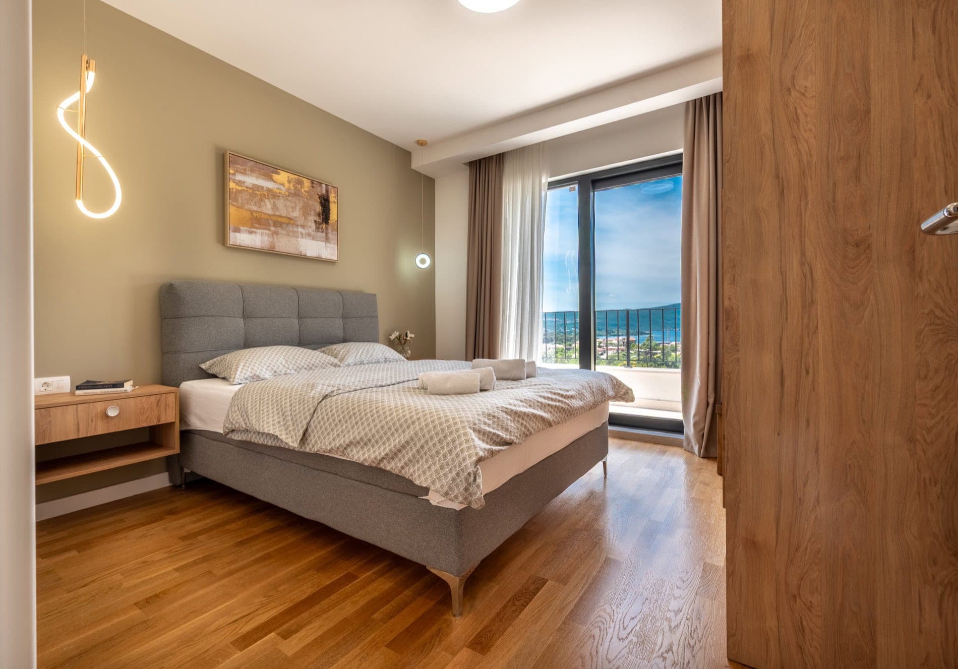 Villa in Tivat Nr. 2435 — Immobilienfoto 16