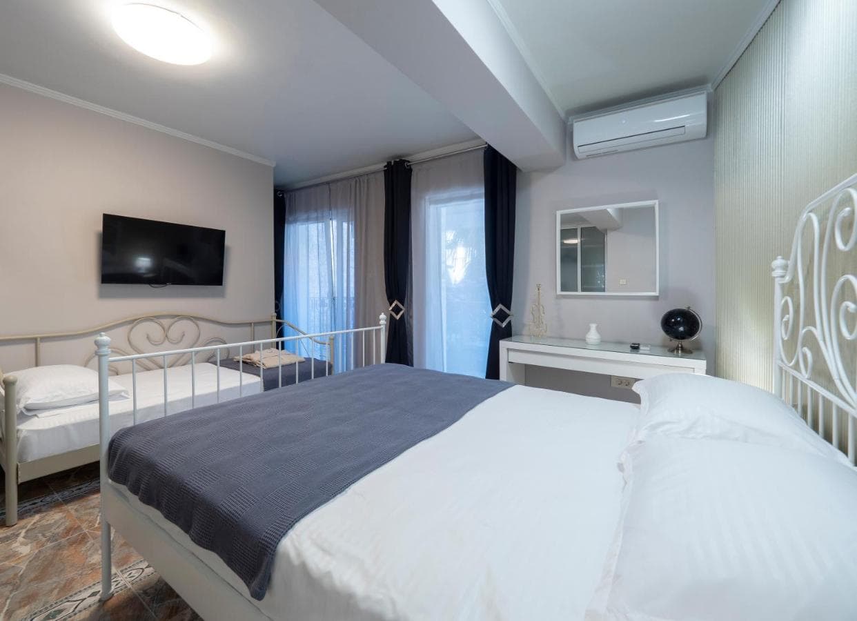 Hotel in Pržno No. 2430, Budva — property photo 4