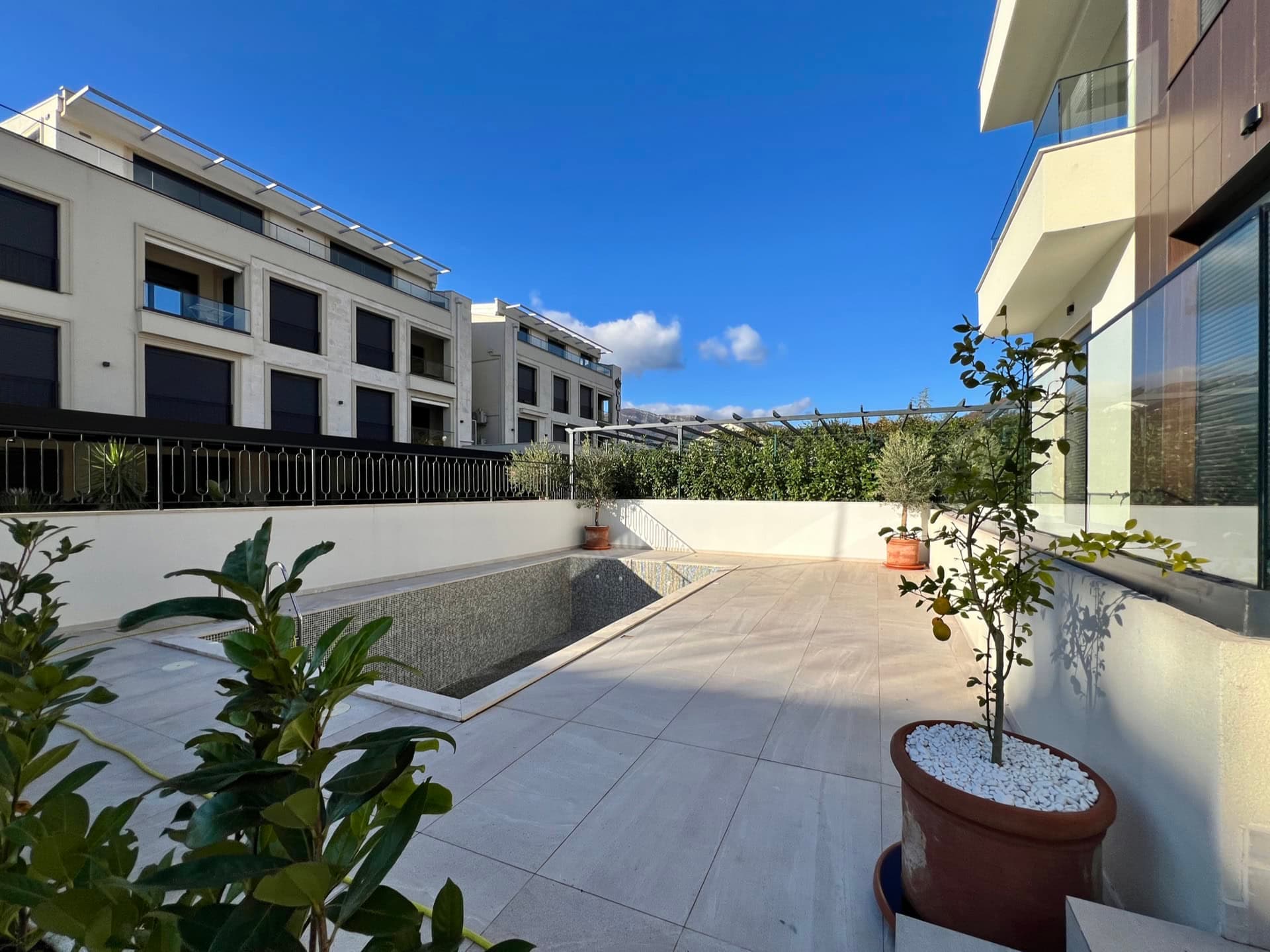 Stan u Tivtu br. 2425, Tivat, Tivat — fotografija nekretnine 25