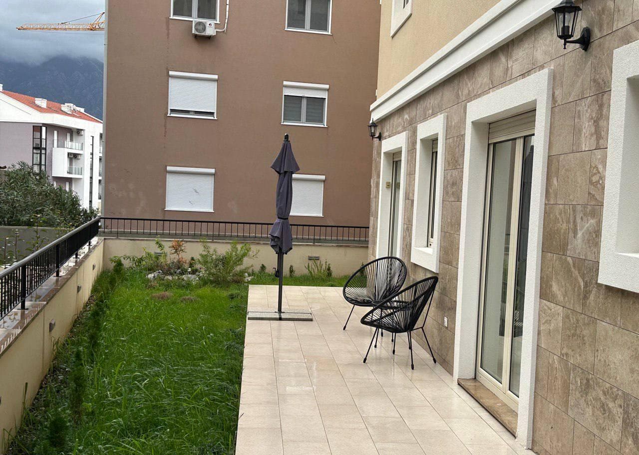 Wohnung in Tivat Nr. 2219 — Immobilienfoto 2