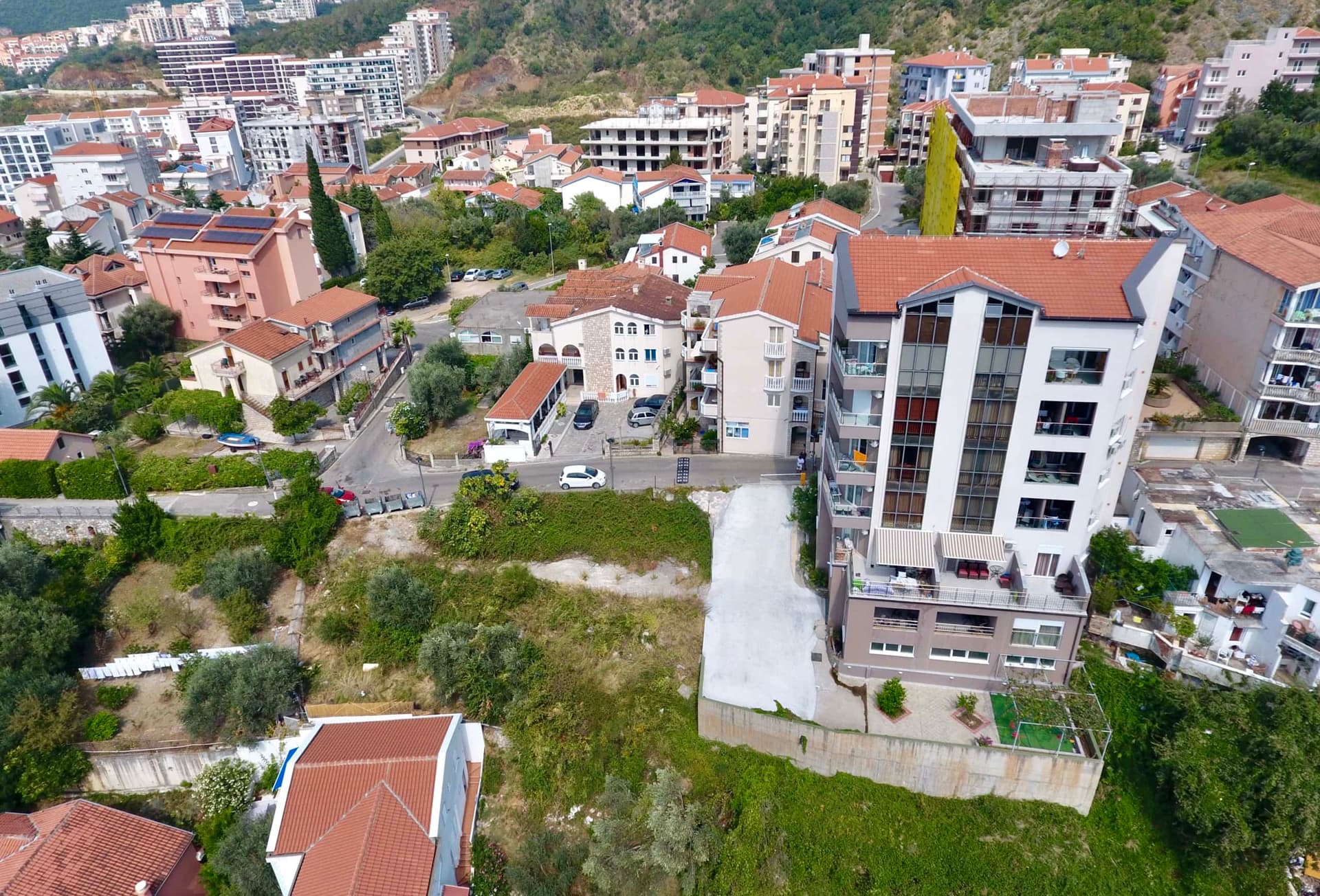 Građevinsko zemljište u Bečićima br. 2052, Becici — fotografija nekretnine 2