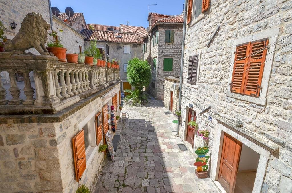 House in Kotor No. 1903 — property photo 10