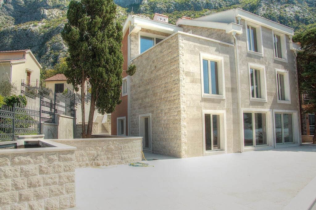 Villa in Dobrota Nr. 1865, Kotor — Immobilienfoto 2
