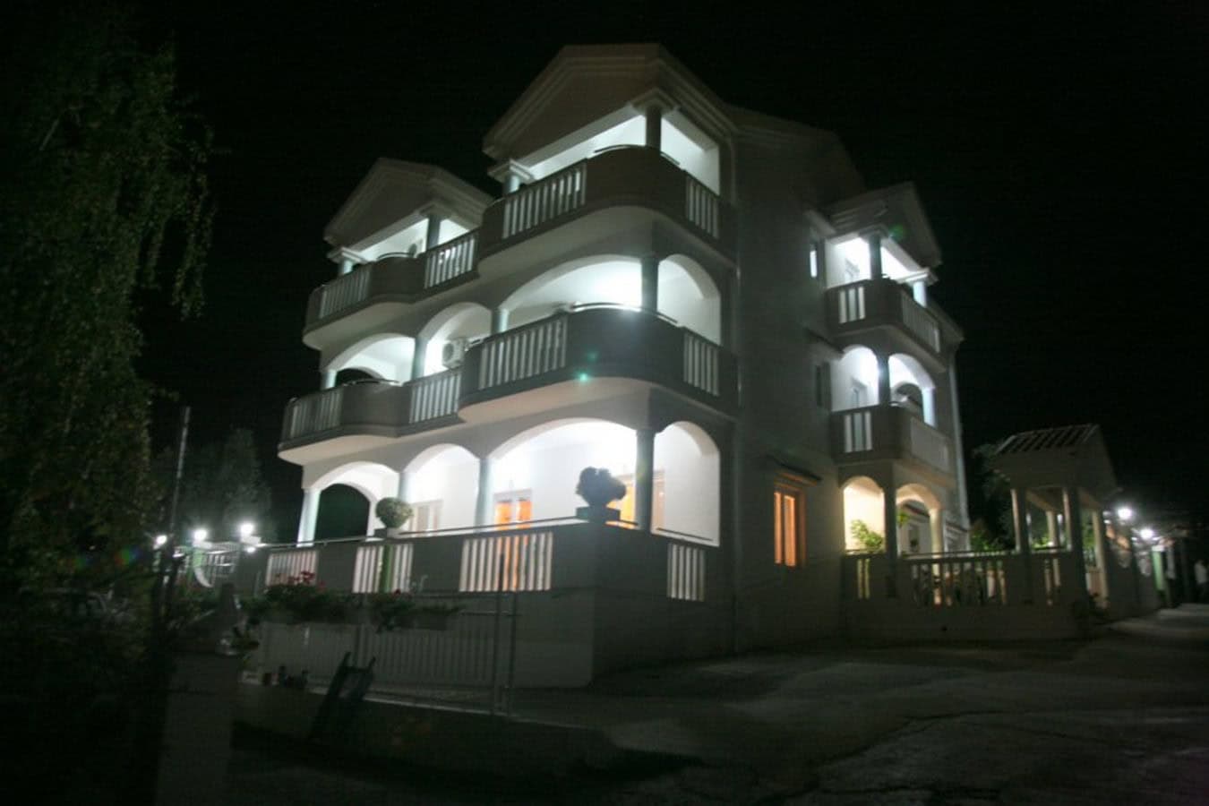 Villa in Tivat No. 1845 — property photo 27