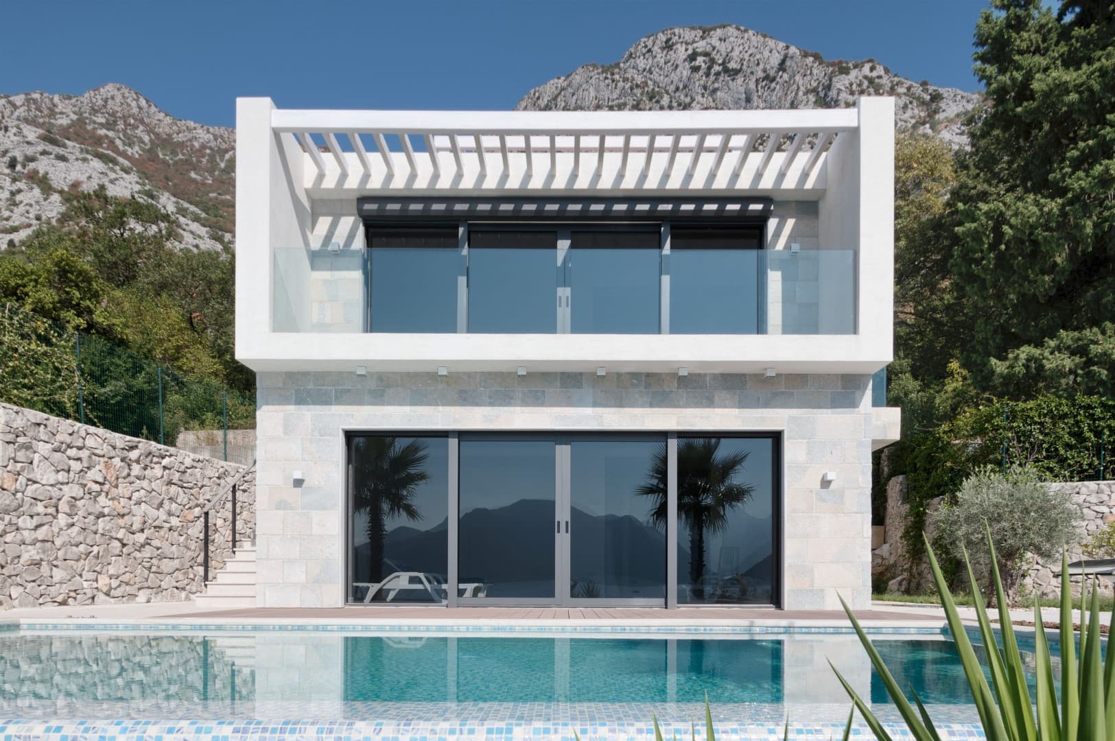 Villa in STRP No. 1699, Kotor — property photo 3