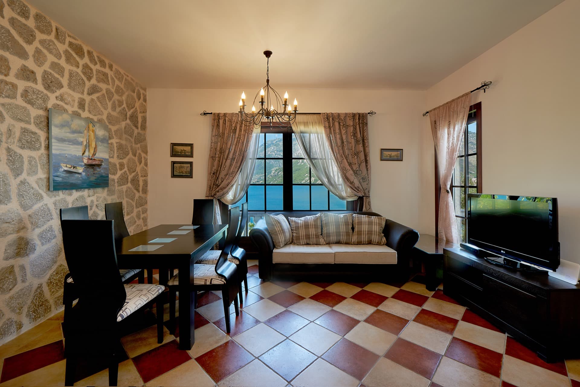 Villa in Kostanjica Nr. 2117, Kotor — Immobilienfoto 7