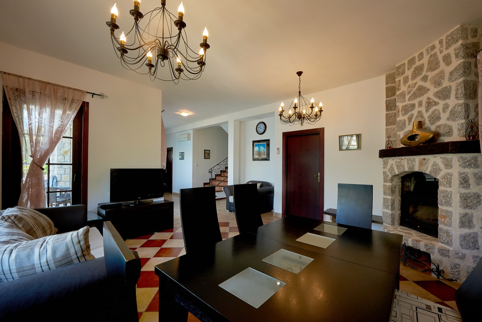 Villa in Kostanjica Nr. 2117, Kotor — Immobilienfoto 8