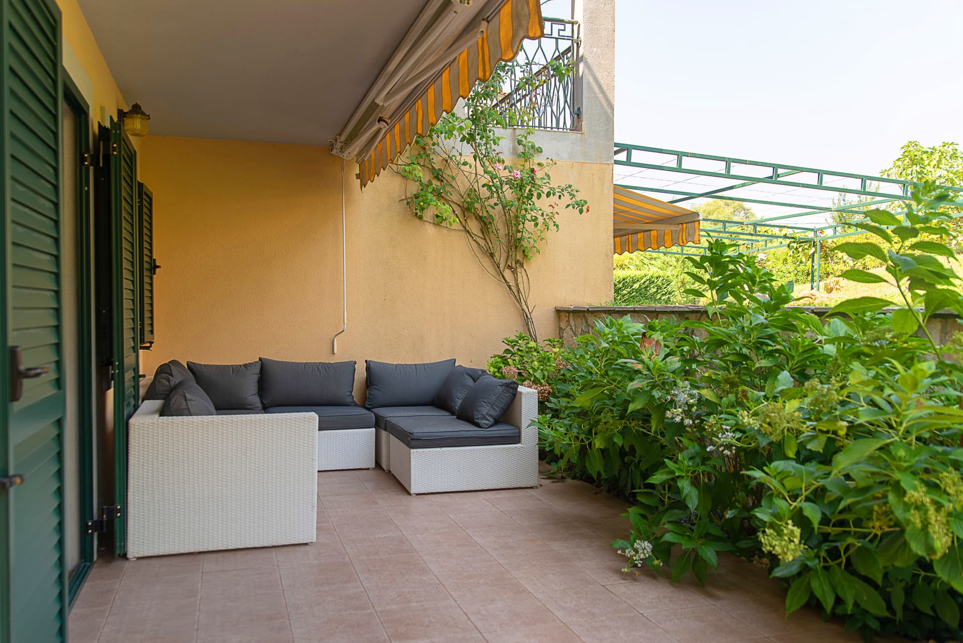 Townhouses in Lastva No. 664, Budva, Budva — property photo 31