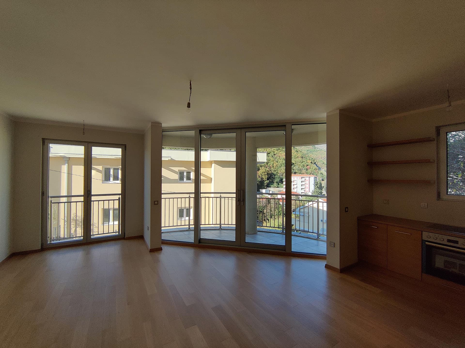 Wohnungen in Bečići Nr. 1553, Becici, Becici — Immobilienfoto 24