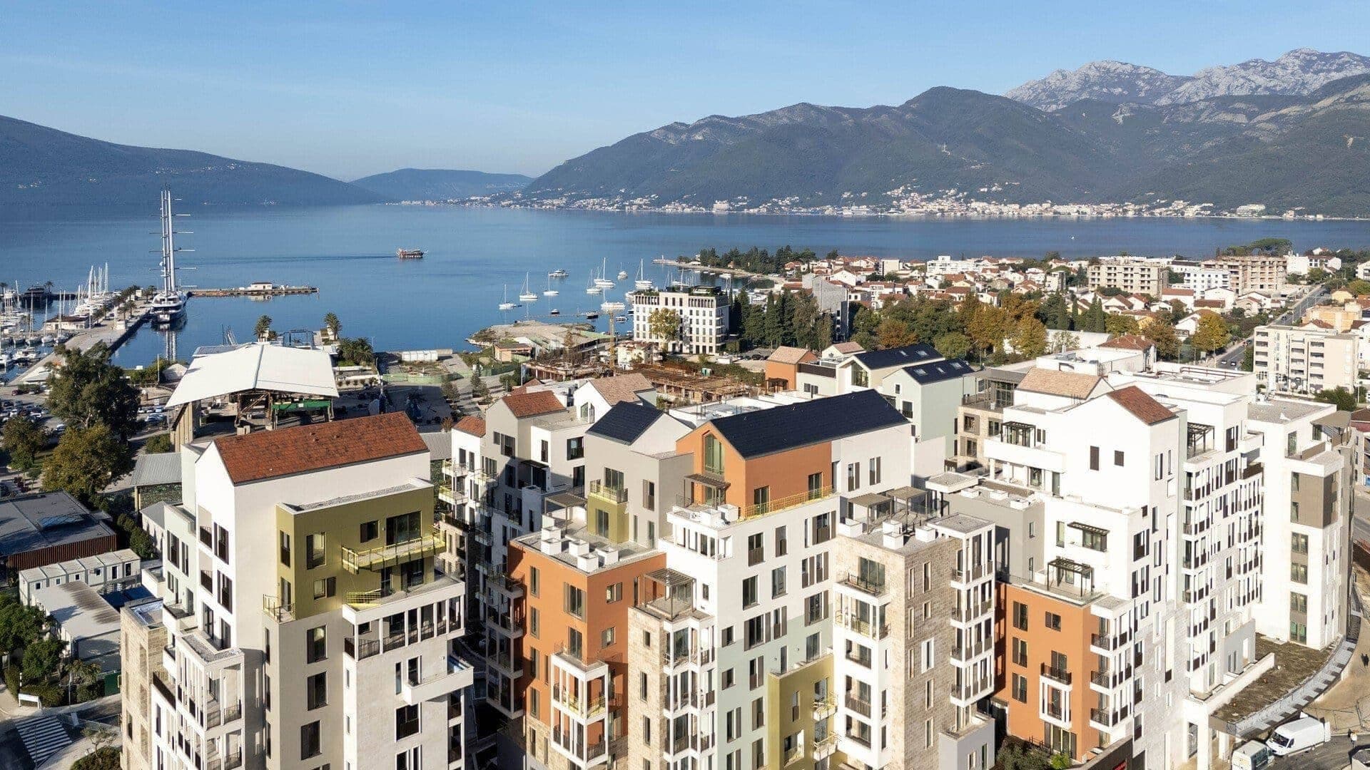 Apartment in Porto Montenegro No. 3018, Tivat — property photo 2