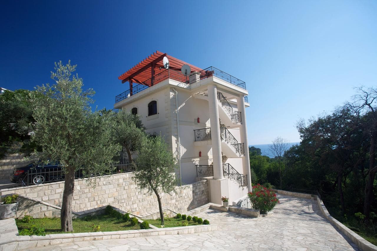 Apartment in Petrovac No. 2489, Budva — property photo 25