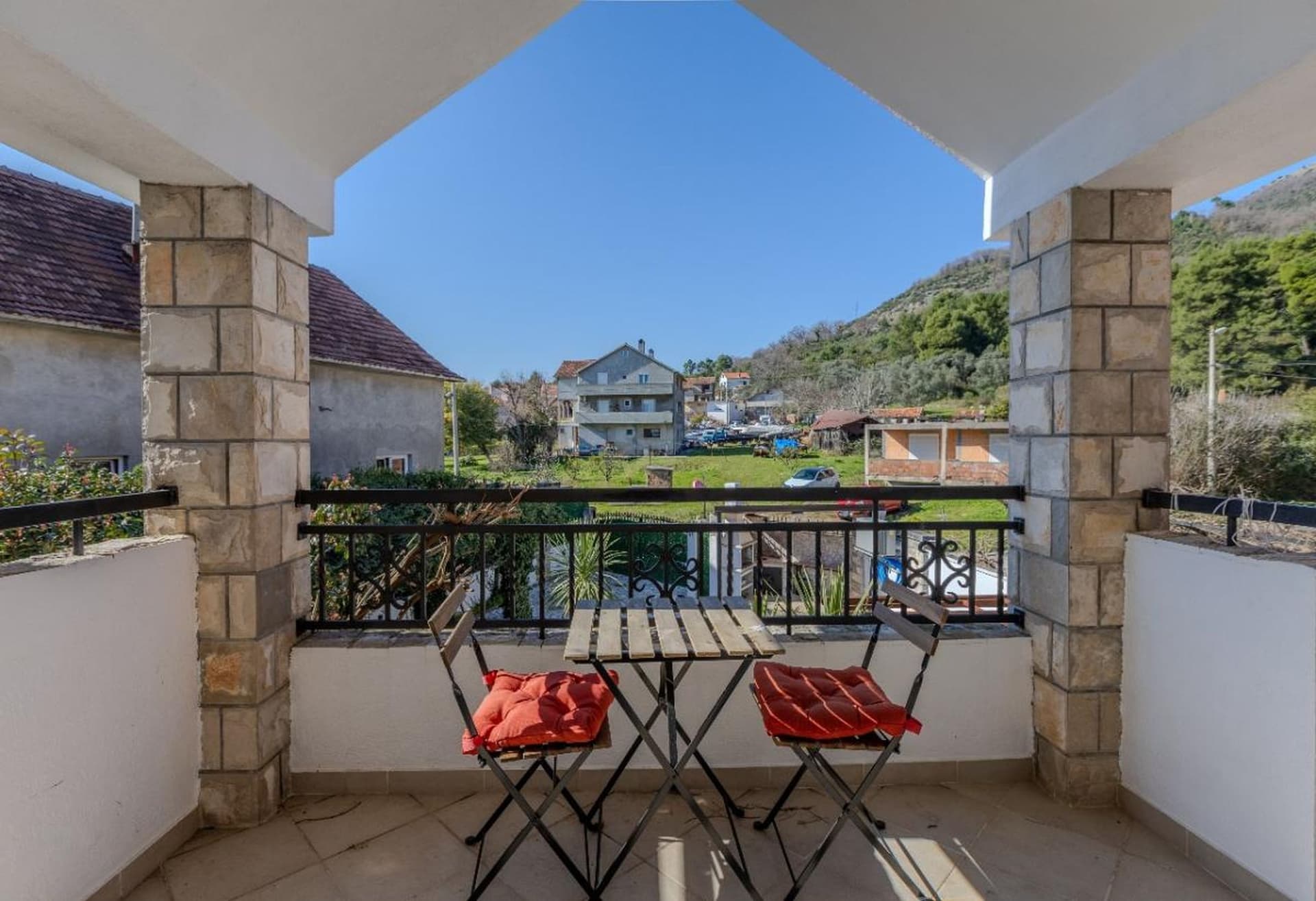 Haus in Tivat Nr. 2545 — Immobilienfoto 8