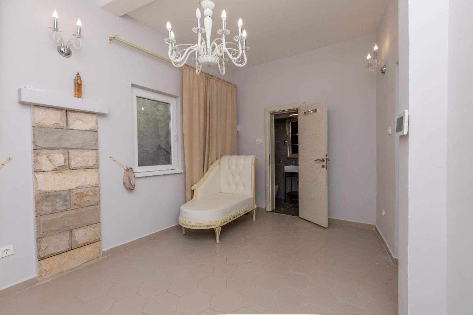 Haus in Tivat Nr. 2545 — Immobilienfoto 17