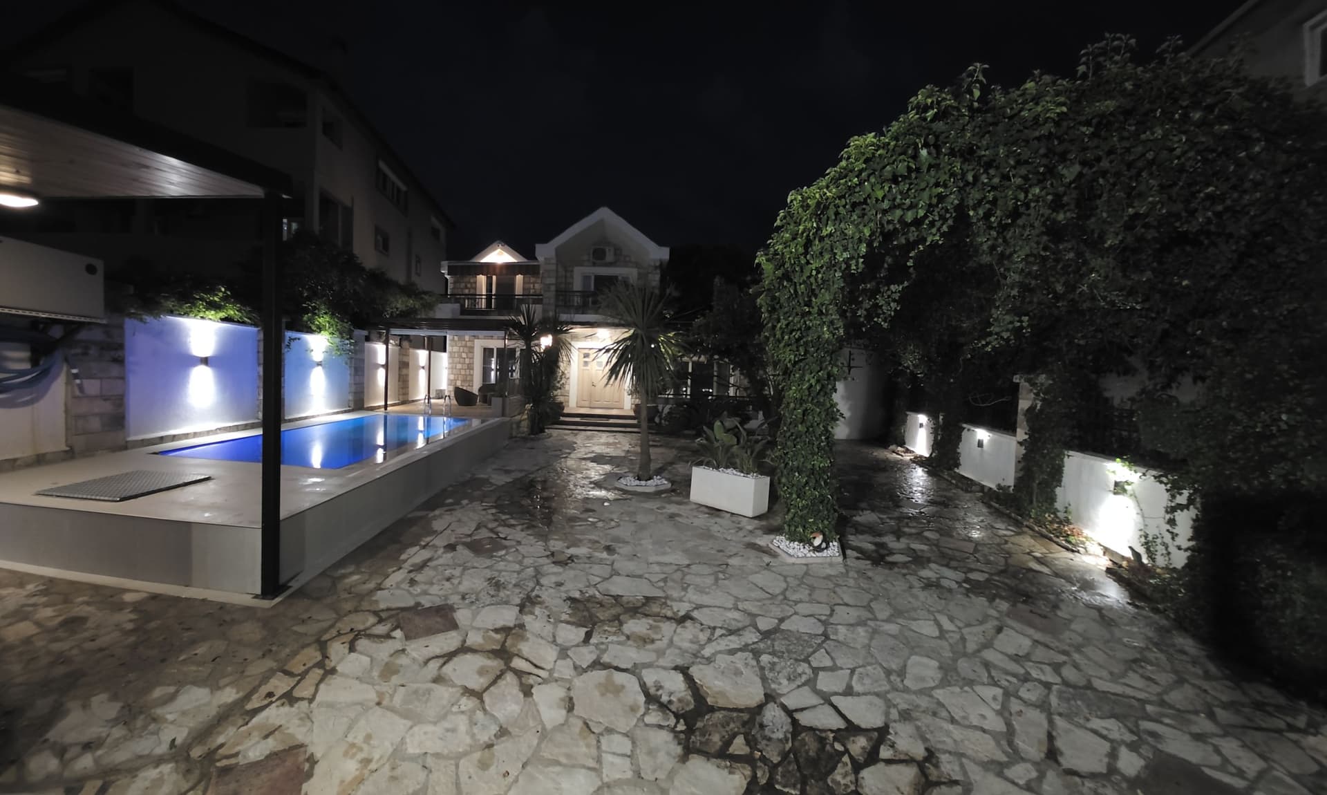 Haus in Tivat Nr. 2545 — Immobilienfoto 27