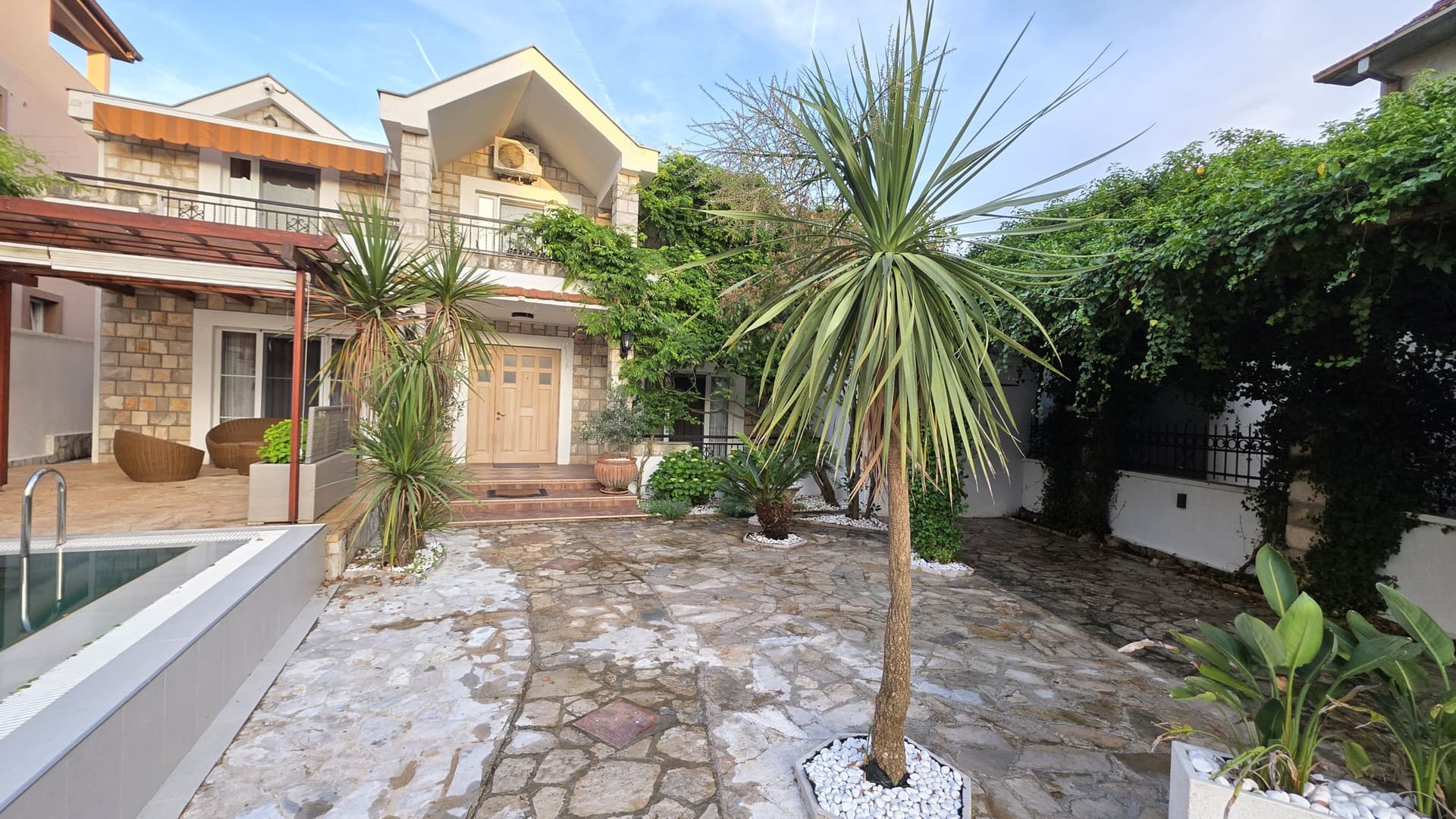 Haus in Tivat Nr. 2545 — Immobilienfoto 30