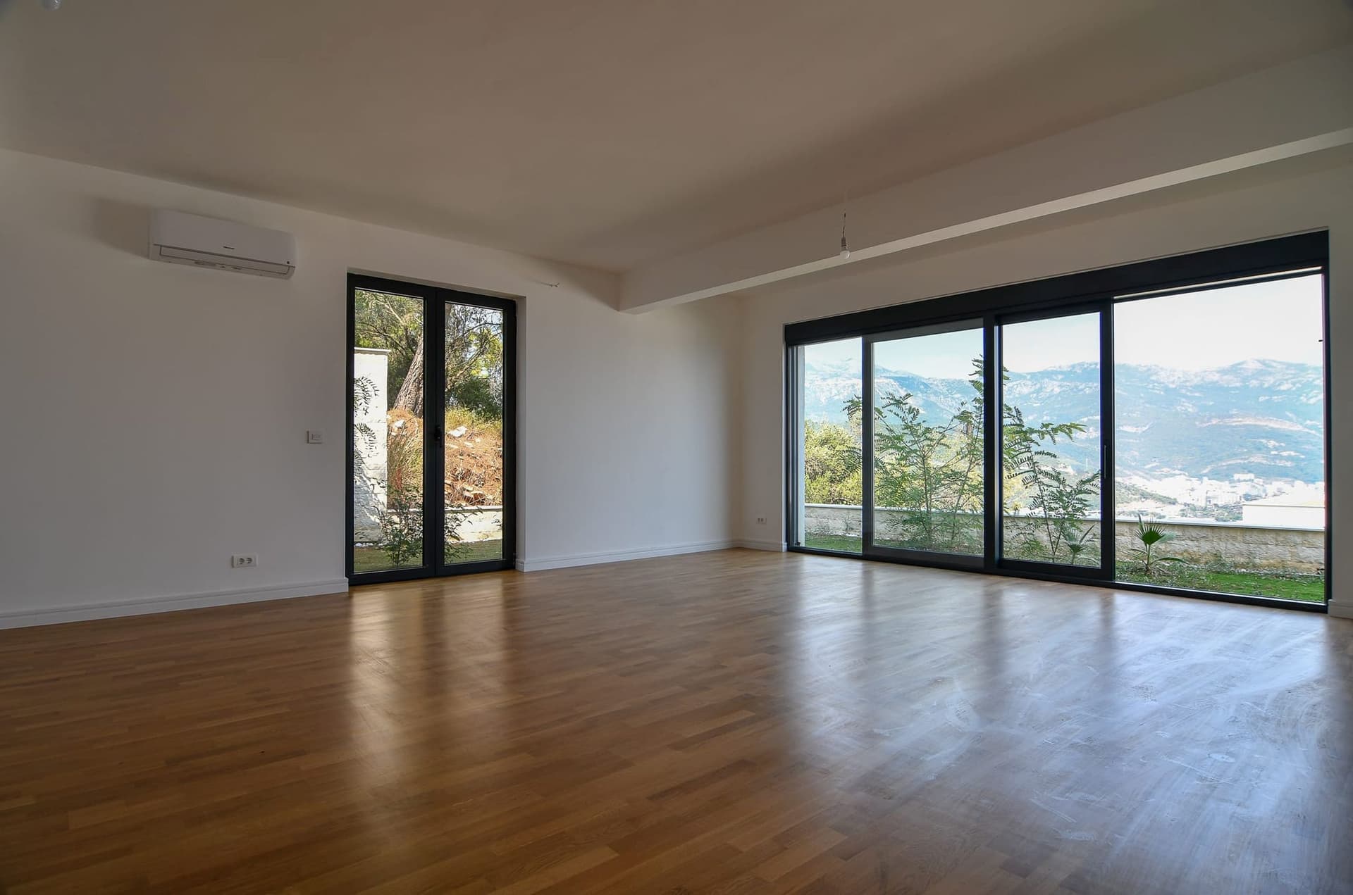 Villa in Budva No. 2456 — property photo 8