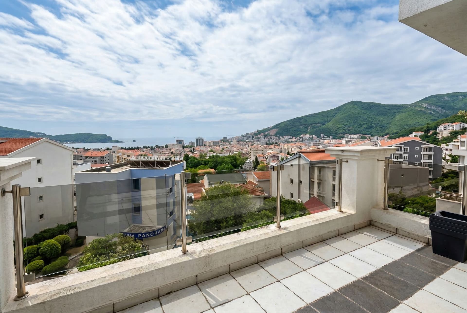 Apartment in Budva No. 2568 — property photo 12