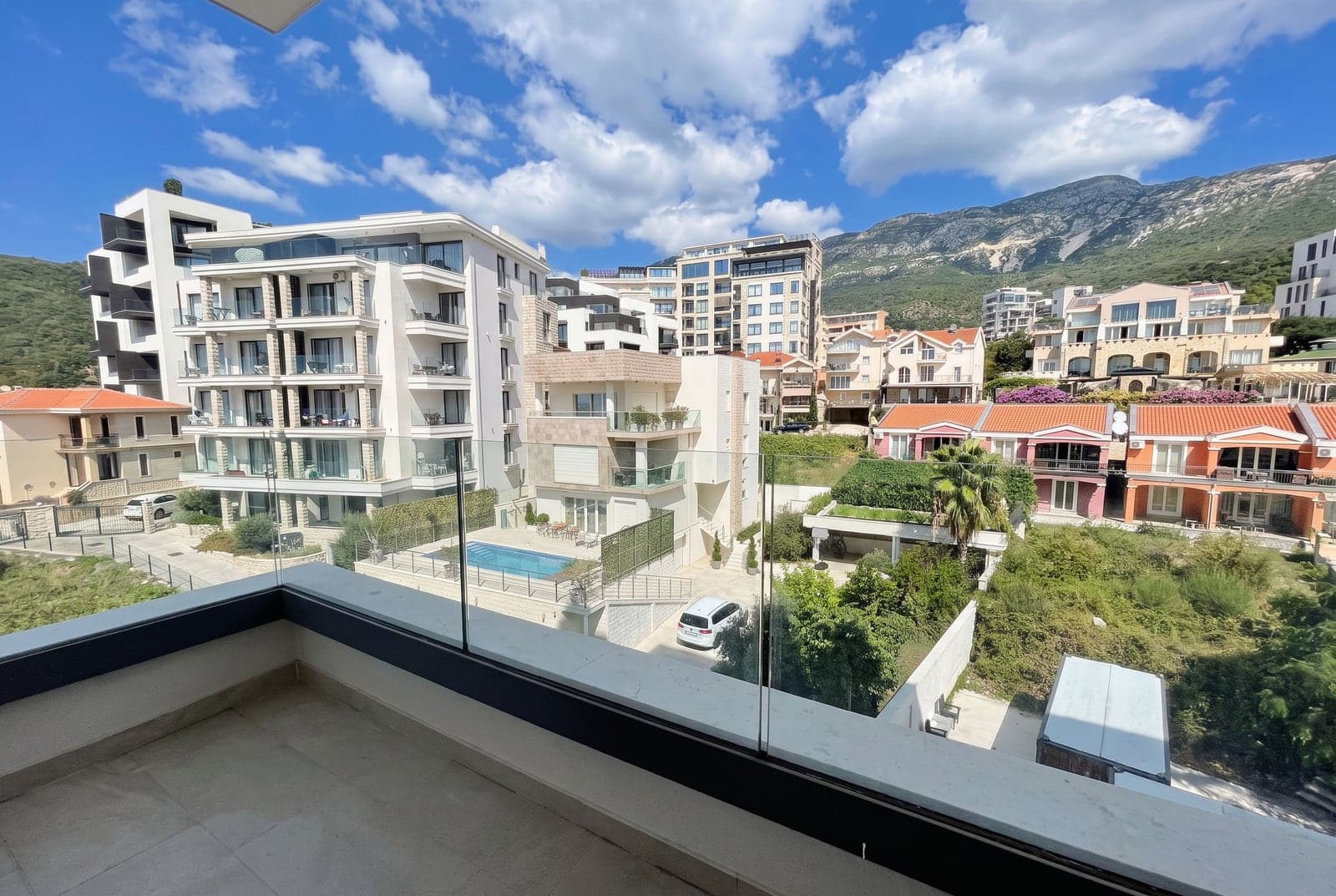 Apartment in Becici No. 2896 — property photo 14