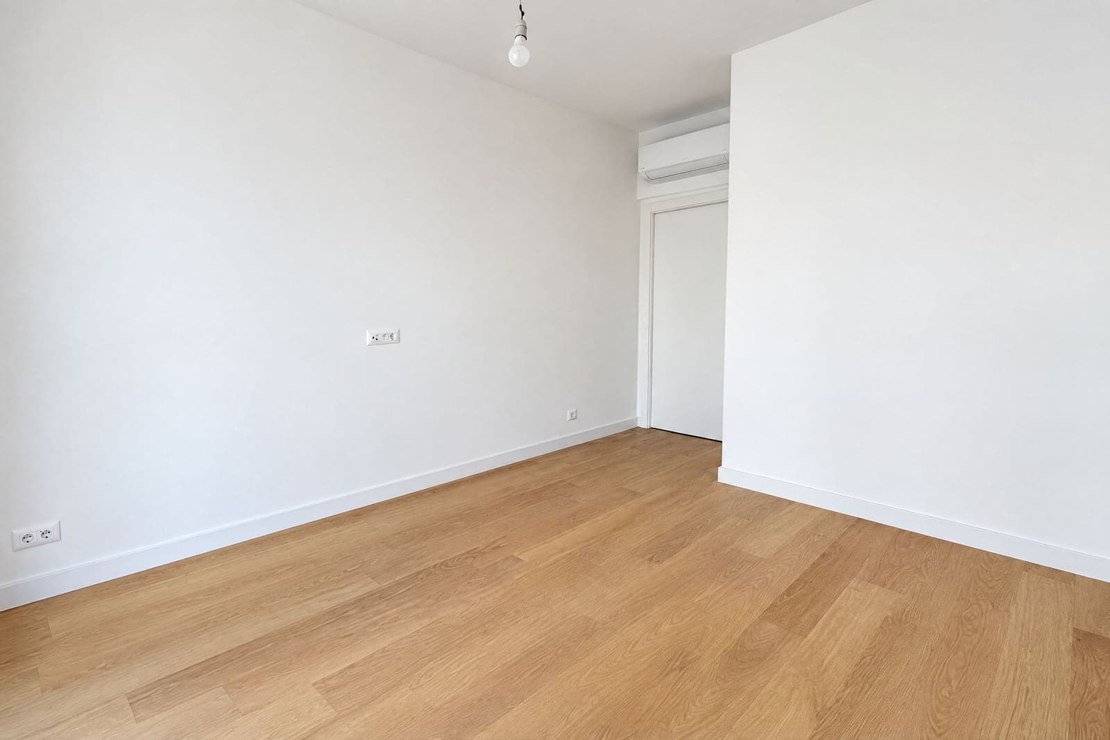 Apartment in Becici No. 2895 — property photo 12