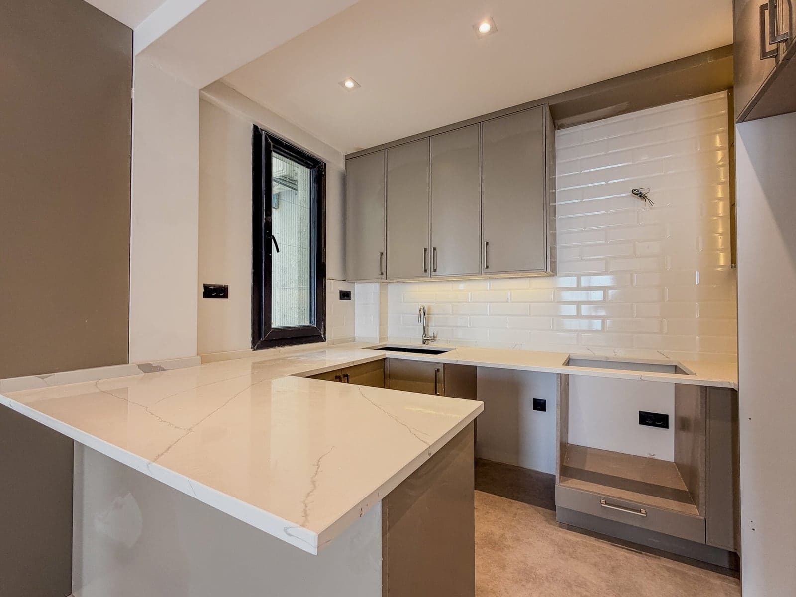 Apartment in Budva No. 2892 — property photo 7