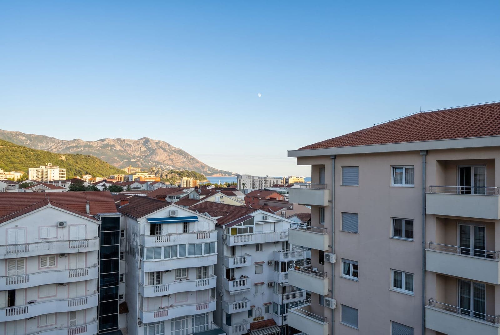 Apartment in Budva No. 2889 — property photo 31