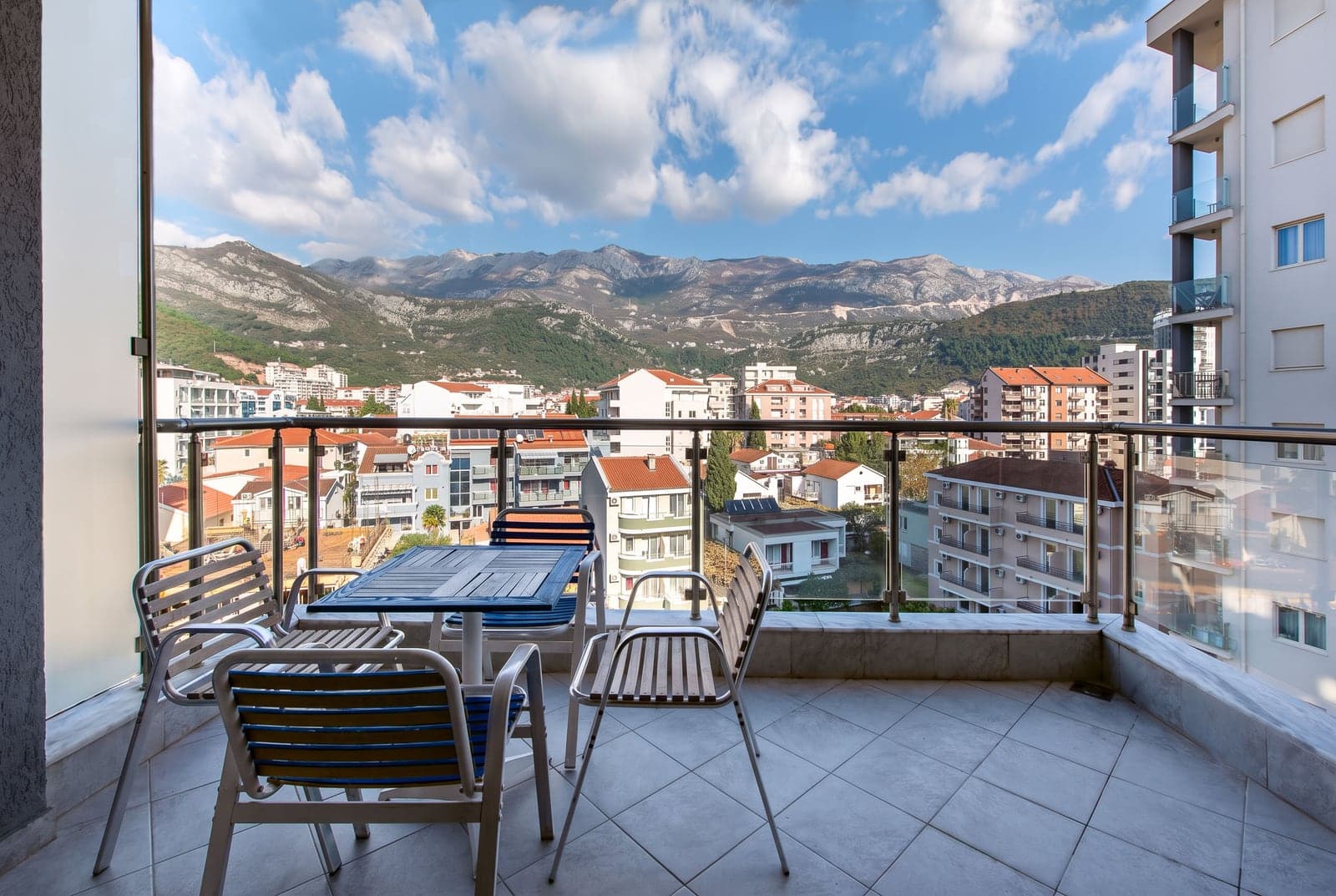 Apartment in Budva No. 2903 — property photo 2
