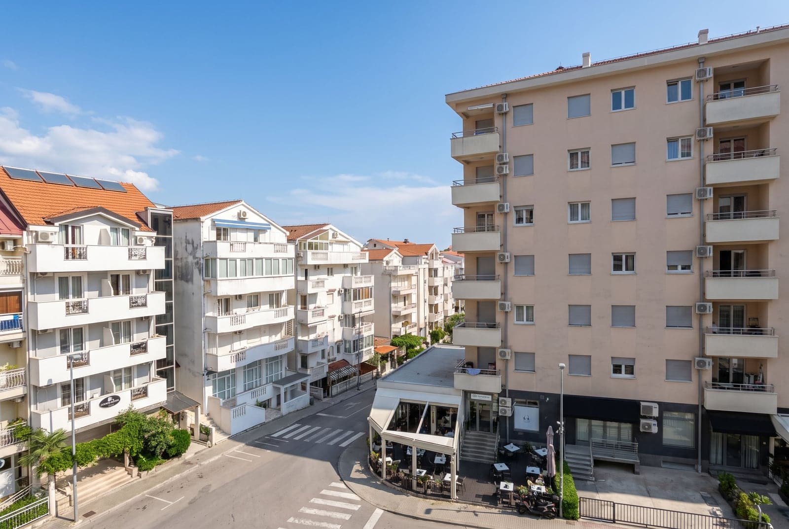 Apartment in Budva No. 2889 — property photo 9