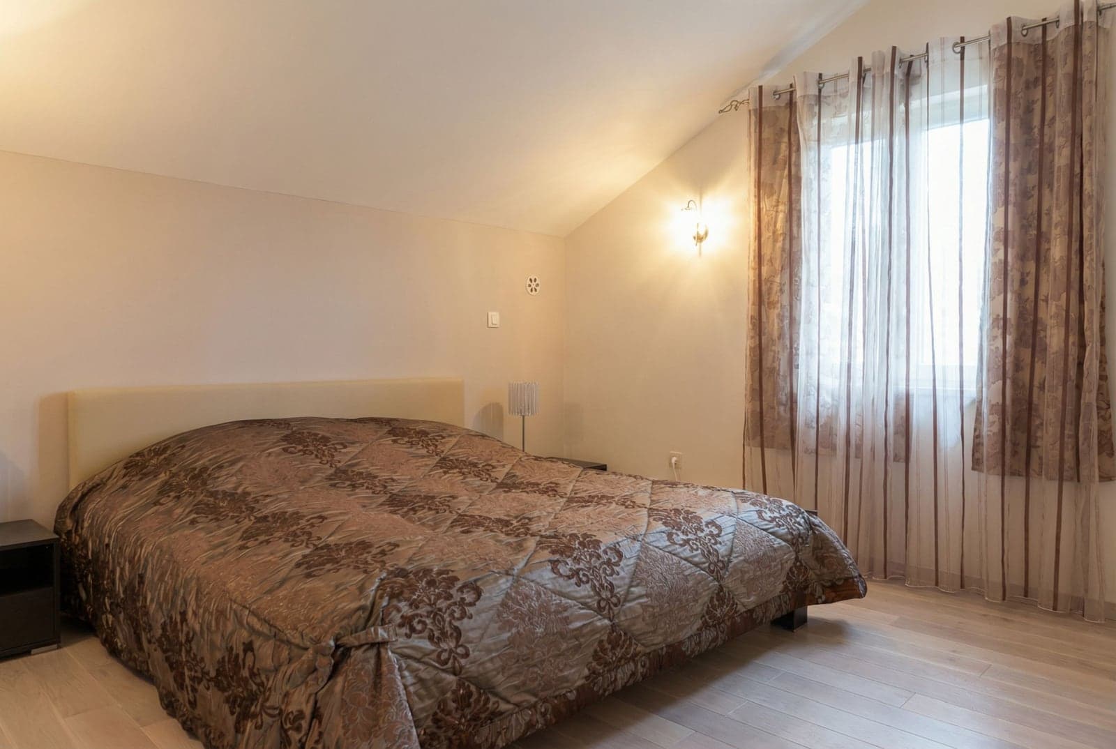 House in Herceg Novi No. 2624 — property photo 13