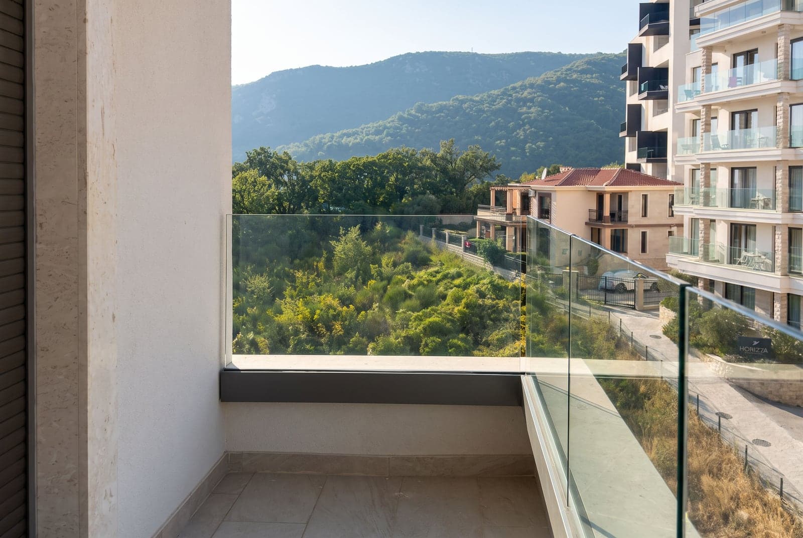 Apartment in Becici No. 2897 — property photo 7
