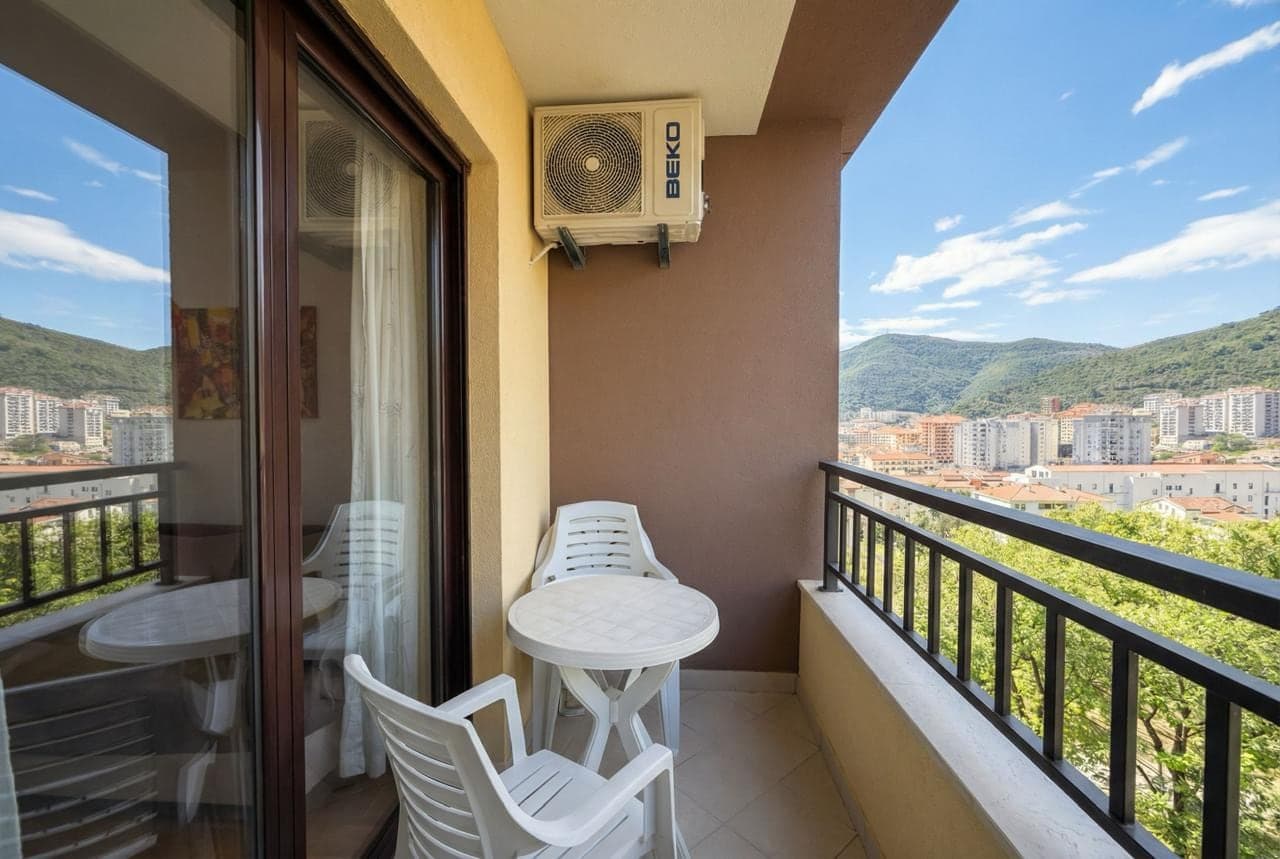 Apartment in Budva No. 2711 — property photo 2