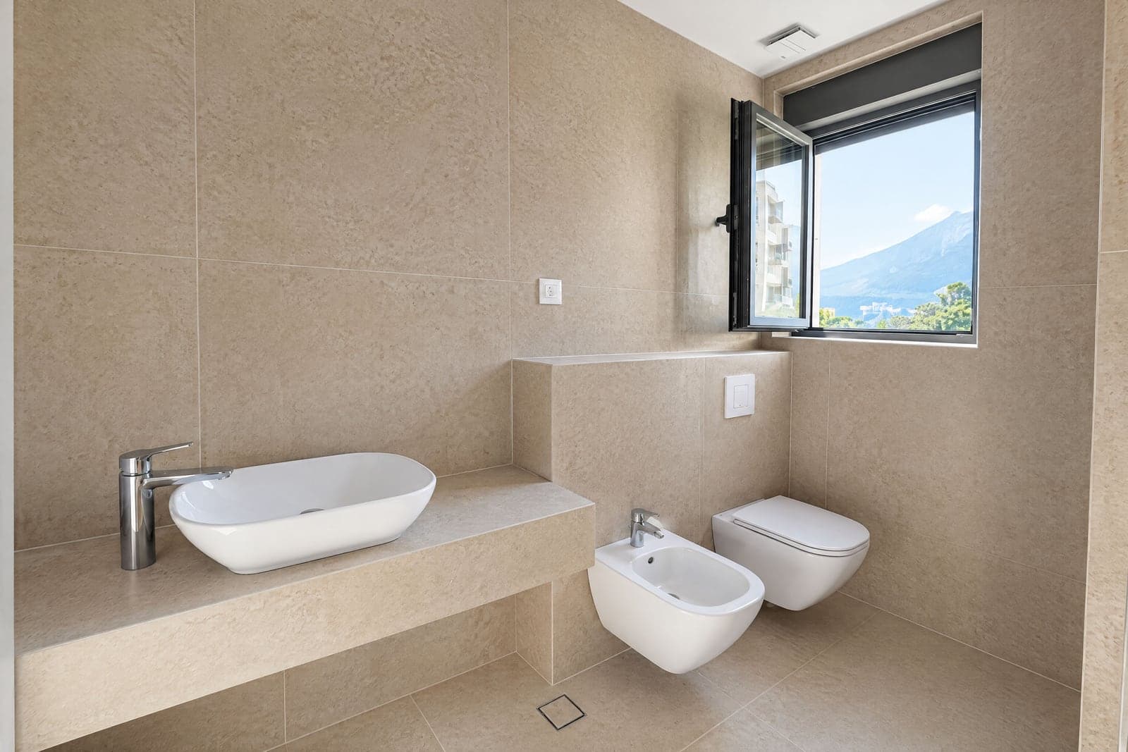 Apartment in Becici No. 2895 — property photo 11