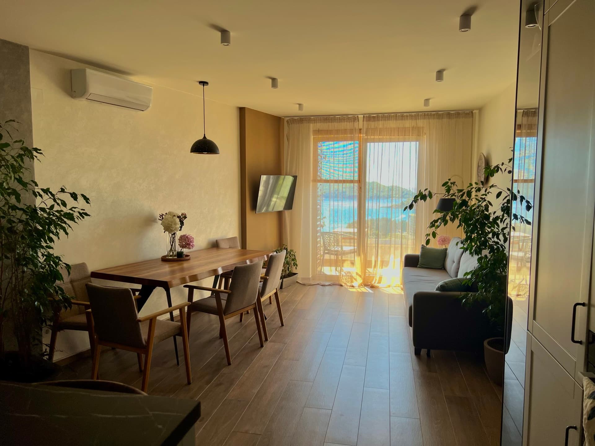 Apartment in Bečići No. 2190 — Becici, Becici