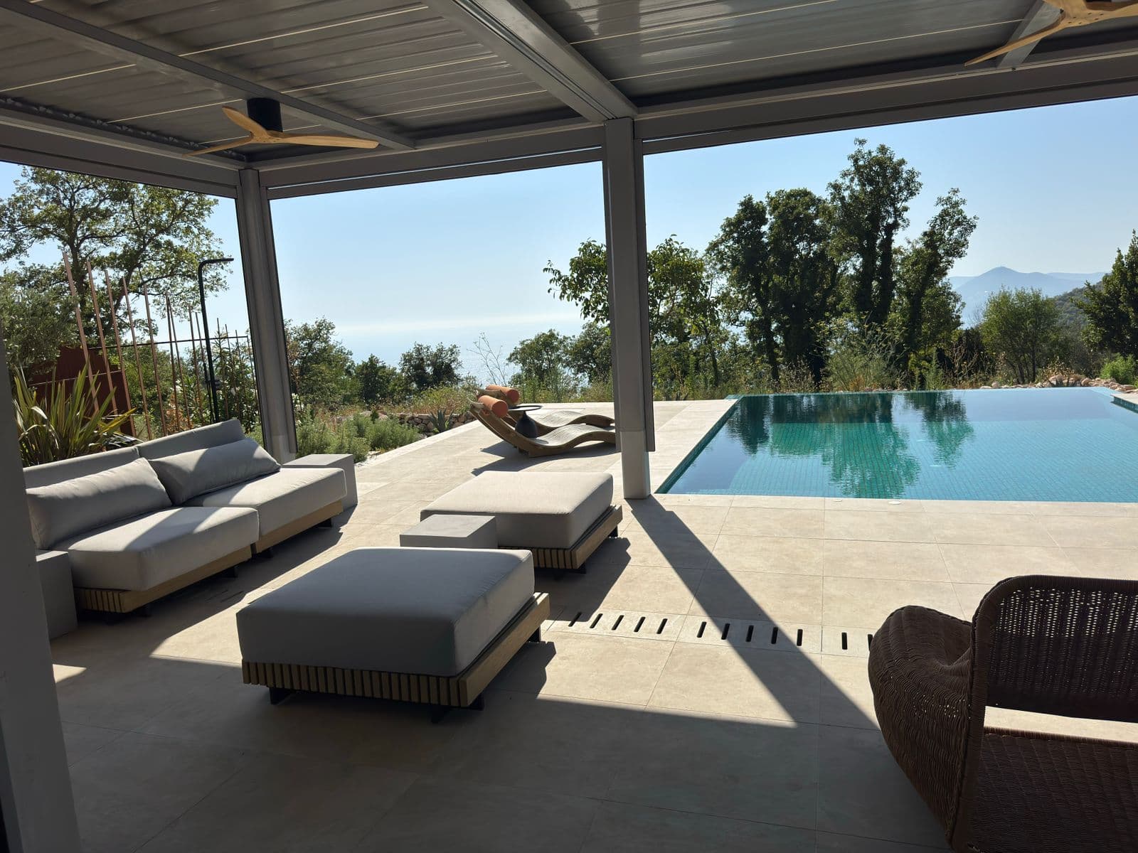 Tudoroviçi’de Villa №2455 — Sveti Stefan, Budva