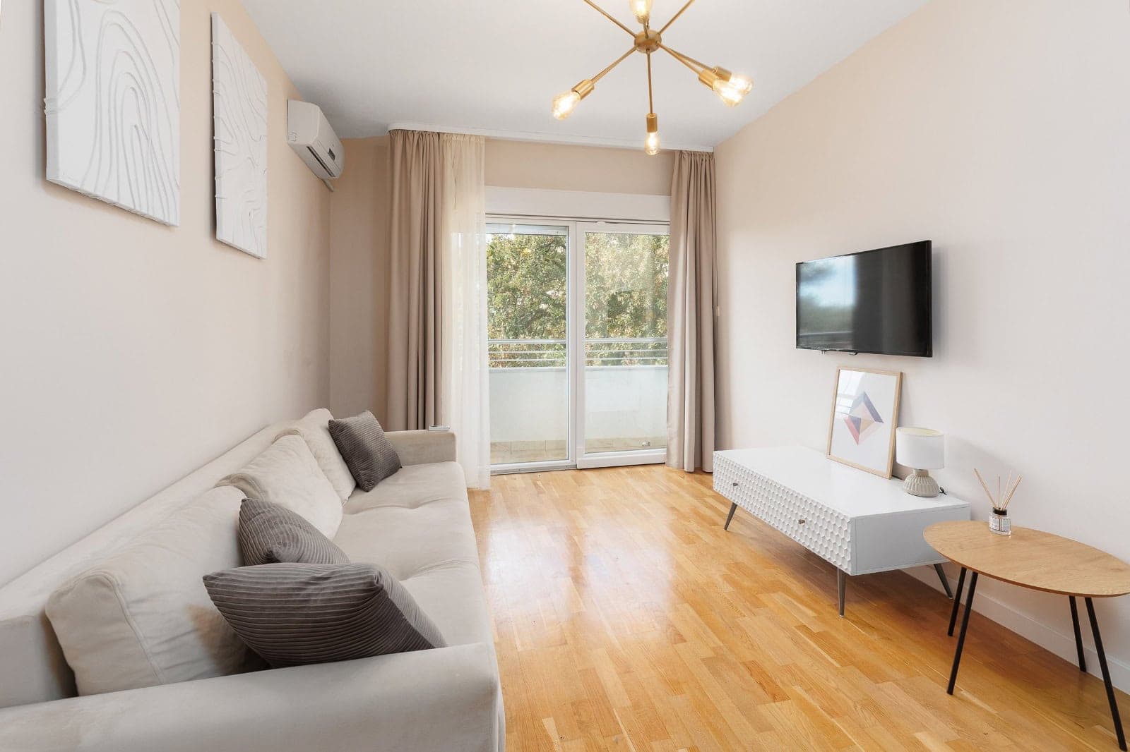 Wohnung in Bečići Nr. 2371 — Becici, Becici