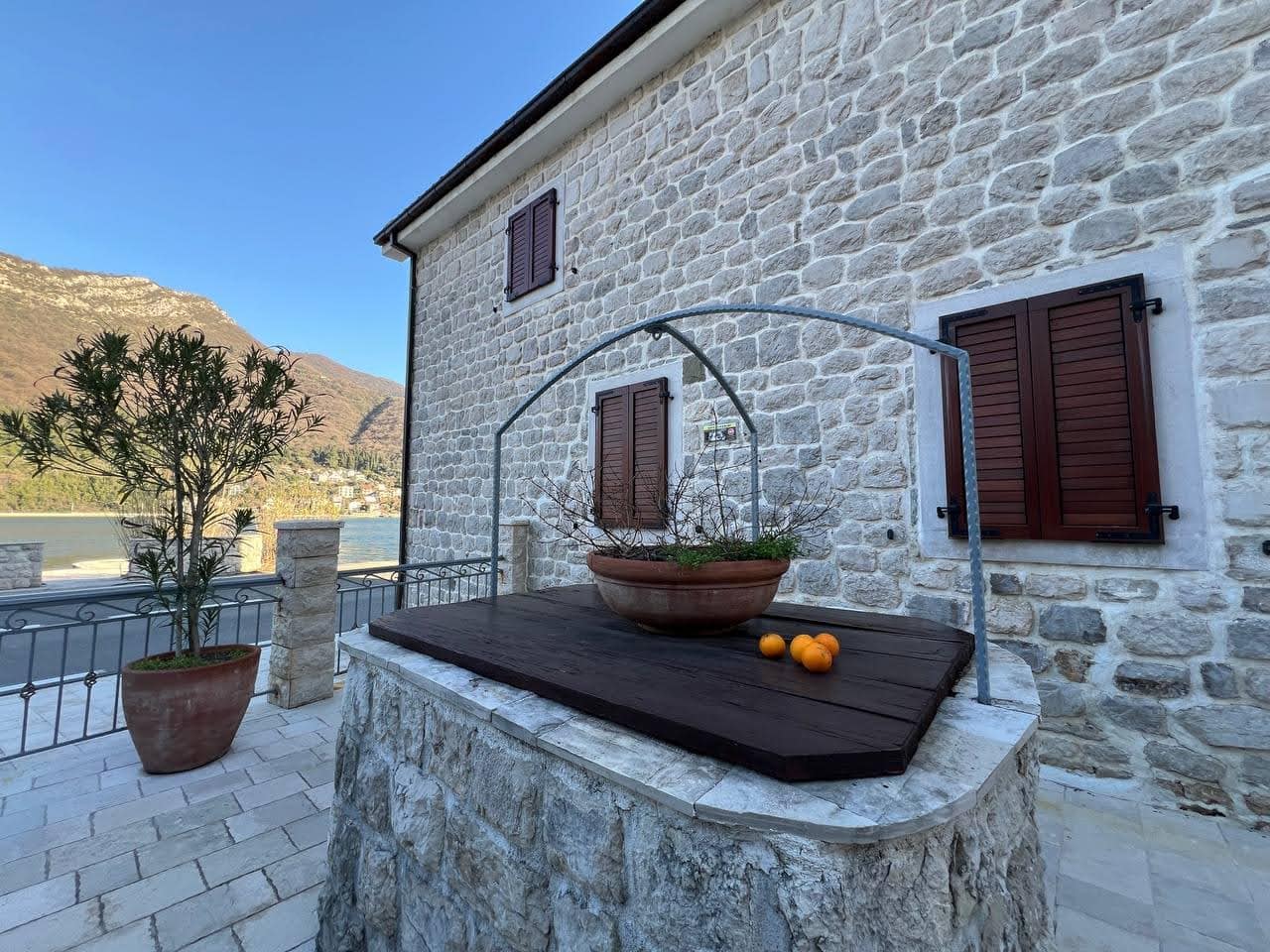 Villa in Kamenari Nr. 2418