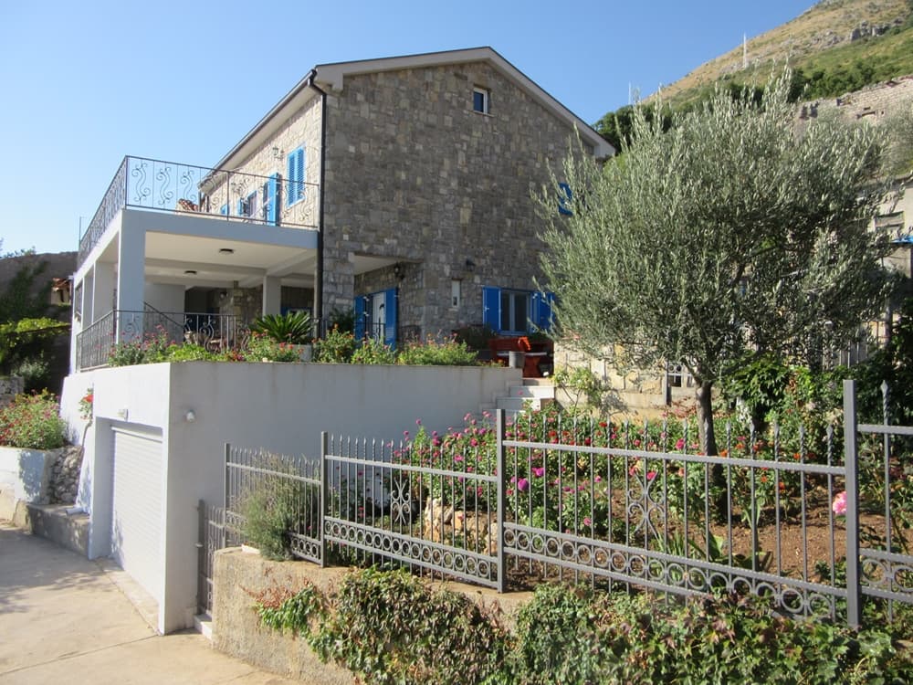 Villa in Reževići No. 1290 — Budva