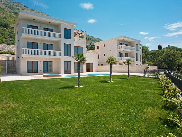 Villa in Reževići No. 1122 — Budva