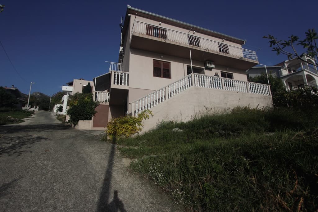 House in Herceg Novi No. 1064