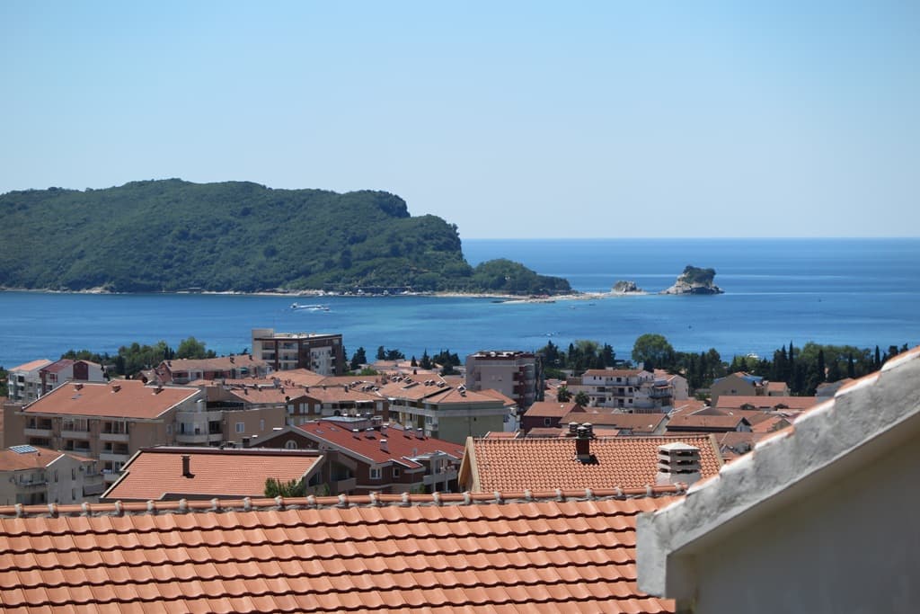 Kuća br. 858 — Montenegro, Montenegro