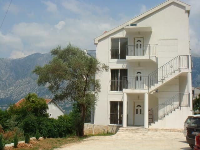Apartment in Stoliv No. 729 — Kotor