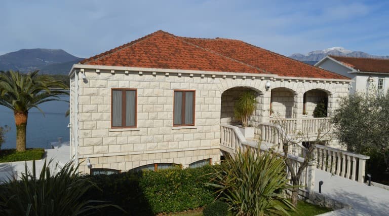 Villa in Tivat Nr. 676