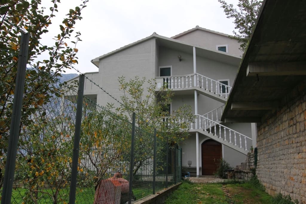 Haus in Prčanj Nr. 649 — Kotor