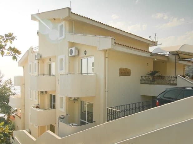 Hotel in Sutomore No. 640 — Bar