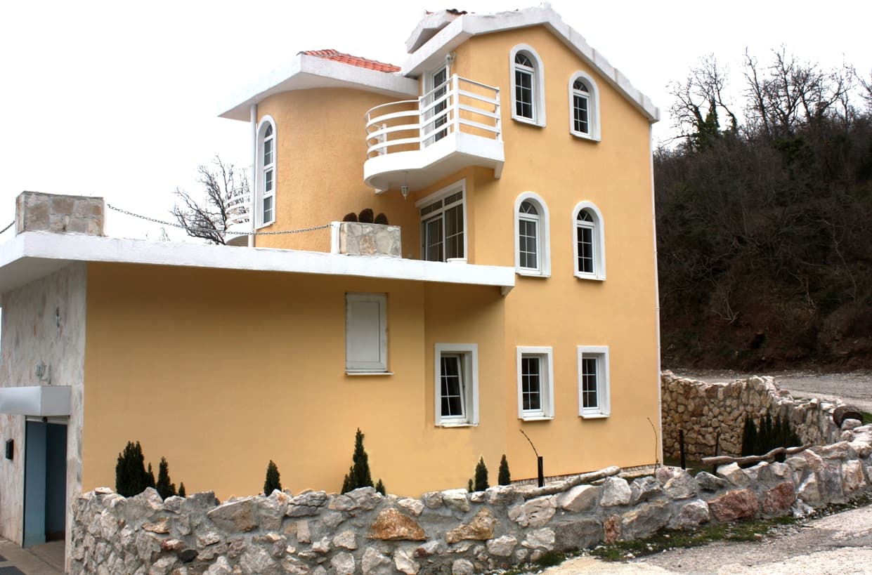 Villa in Markovici No. 607 — Markovići, Budva