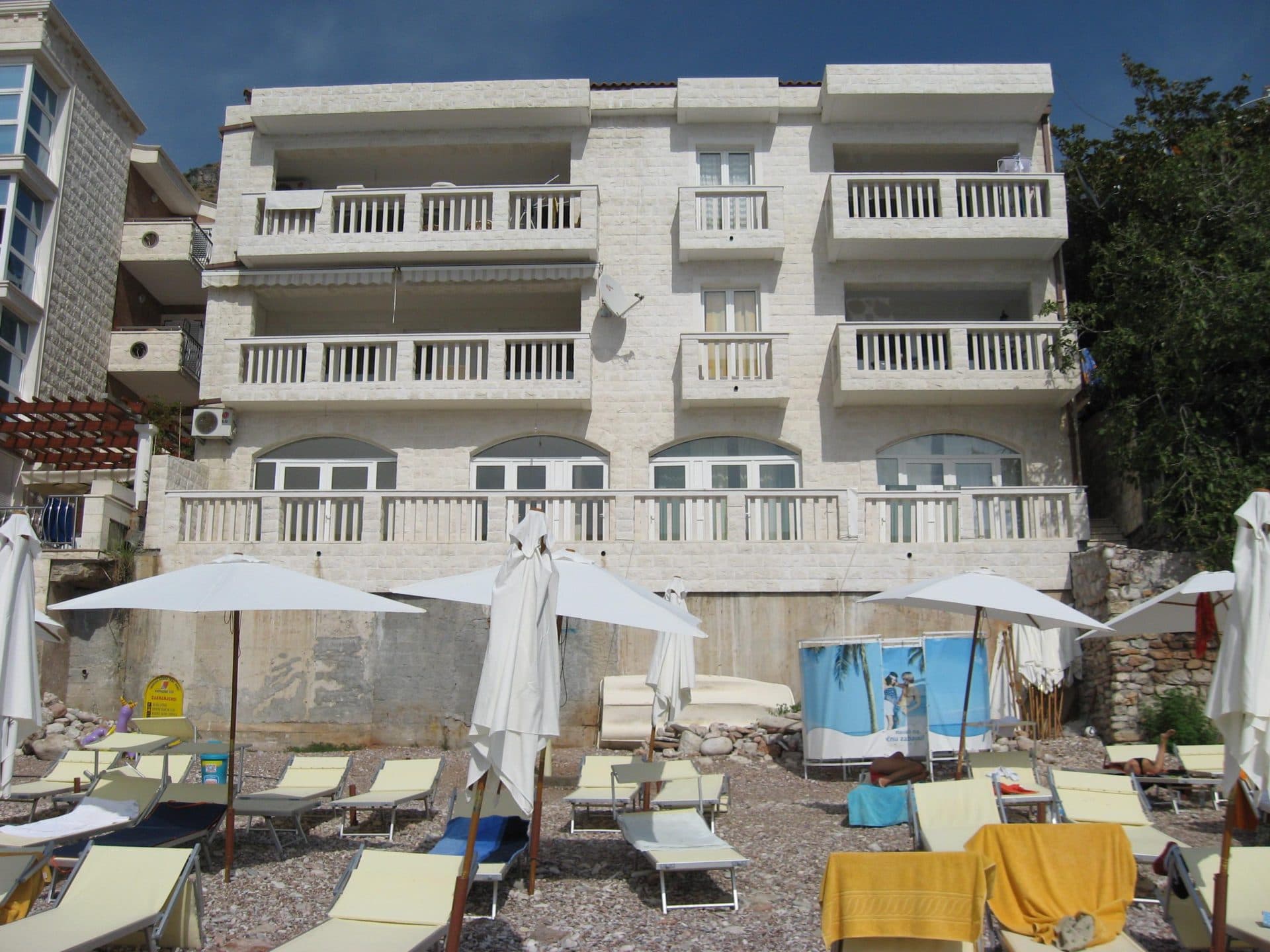 Stan u Svetom Stefanu br. 604 — Sveti Stefan, Budva