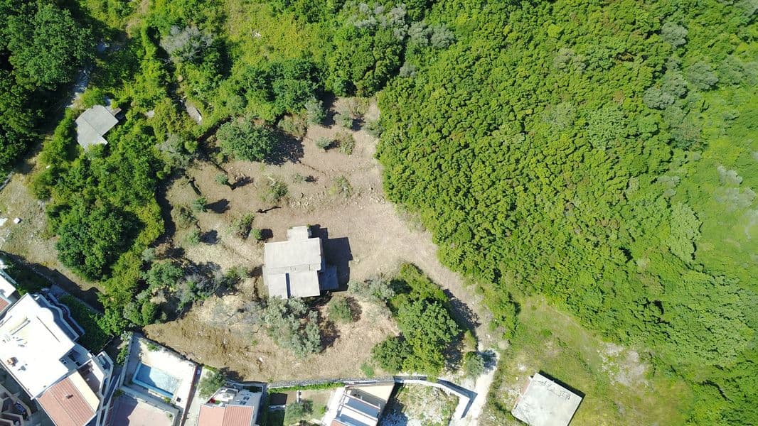 Grundstück in Bečići Nr. 415 — Becici, Becici