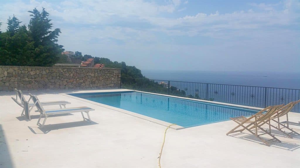 Villa in Drobni Pijesak Nr. 139 — Budva