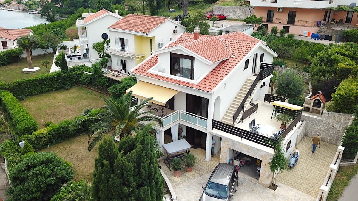 Villa in Prčanj No. 198 — Kotor